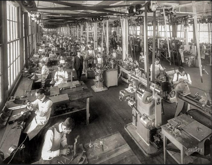Click image for larger version

Name:	NCR TOOL ROOM 1904.jpg
Views:	47
Size:	150.7 KB
ID:	2206