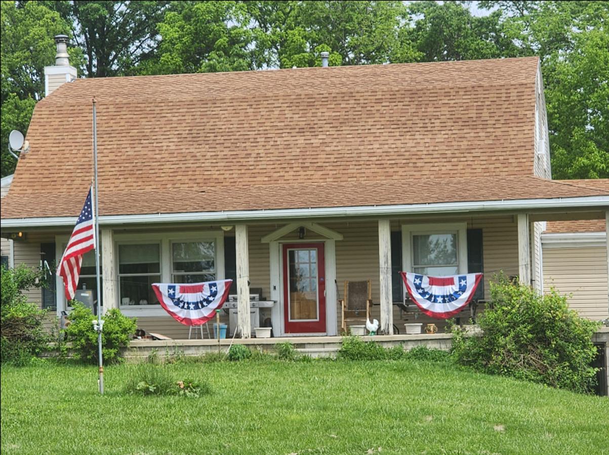 Click image for larger version

Name:	052526  Memorial day.jpg
Views:	40
Size:	237.7 KB
ID:	2564